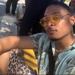 Meet your Posher, Davin